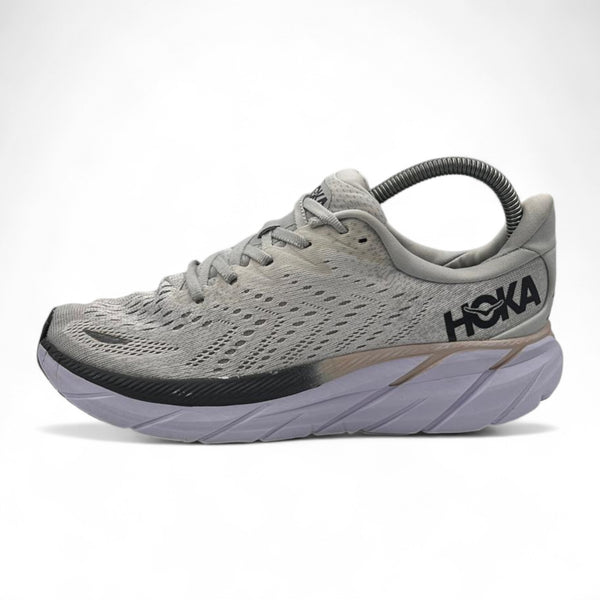 HOKA ONE ONE CLIFTON 8