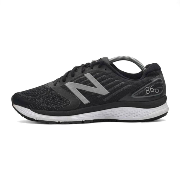 NEW BALANCE 860 V9