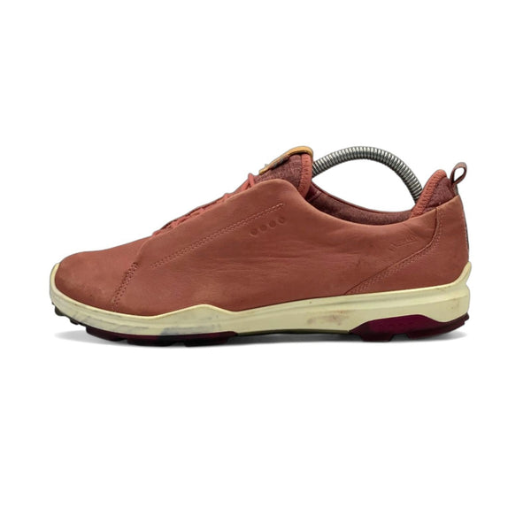 ECCO BIOM HYBRID 3