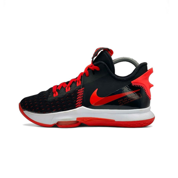NIKE LEBRON WITNESS 5