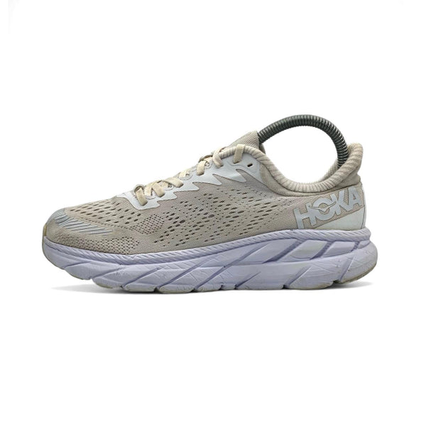 HOKA ONE ONE CLIFTON 7